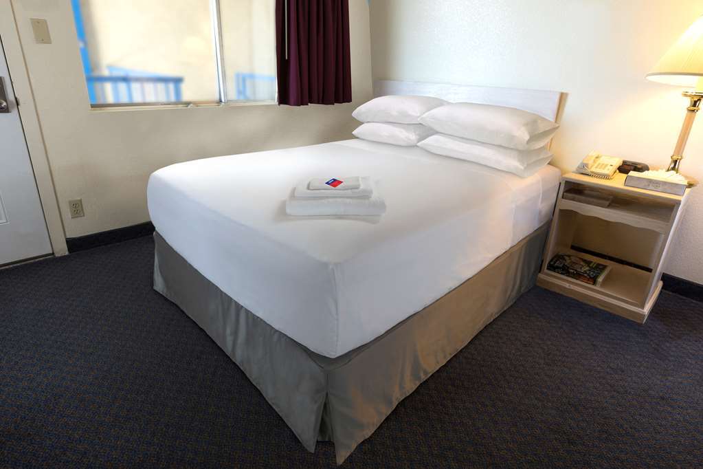 Americas Best Value Inn Of Elk City Habitación foto